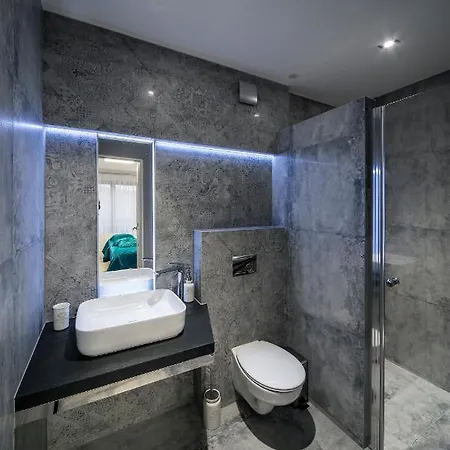 Kp Claudia Apartament *