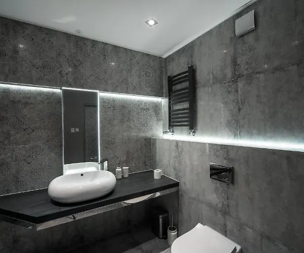 Kp Claudia Apartman *